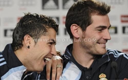 كاسياس : رونالدو الافضل في العالم 