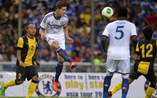 تشيلسي يهزم نجوم الدوري الماليزي