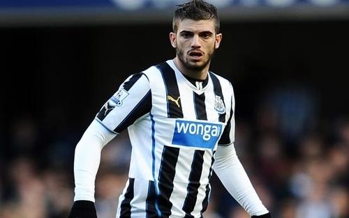 فيورنتينا يسعى للتعاقد مع دافيدي سانتون 