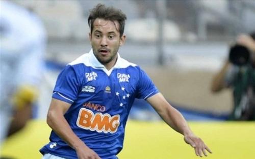 ريبيرو أولى صفقات المانشستر