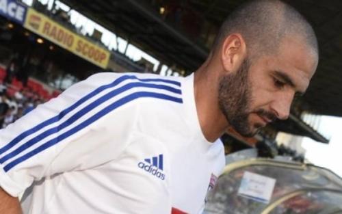 لاعب ليون ليساندرو ينتقل للغرافة