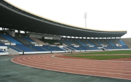 عزوف الجماهير..داء يجتاح الملاعب المغربية