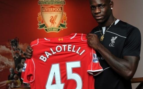 بالوتيلي: لهذا أختار دائما الرقم 45