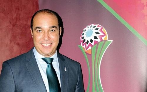 أوزين:لا مانع في نقل الكان لبلد آخر