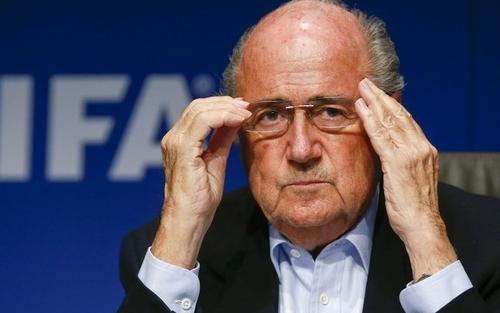 "الفيفا" قد تنظم مونديال قطر في الشتاء