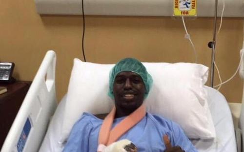 لاعب الشباب يخضع لجراحة ناجحة