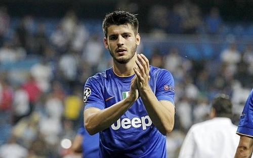 يوفنتوس يستعد لمكافأة مهاجمه الإسباني موراتا