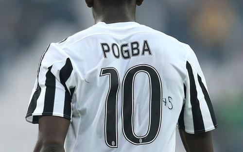 بوغبا يكشف حقيقة الرقم "الغريب" على قميصه
