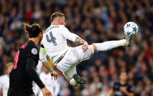 سيرجيو راموس يسير على خطى "بروس لي"