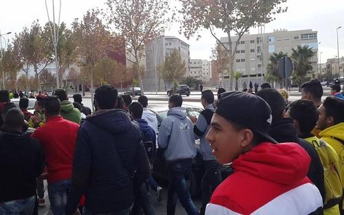 جمهور الماص يرحب بجمهور الوداد في جو أخوي