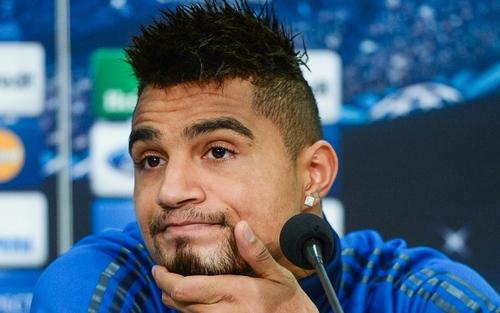 بواتينغ يعود إلى فريقه السابق إيسي ميلان