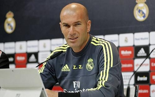 زيدان: رونالدو لاعب لا يُمس.. وهذه مشكلته