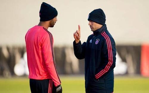 غوارديولا يكشف سبب غياب بنعطية ضد الأتليتيكو