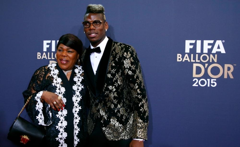 الوجه الآخر | والدة بوجبا تحتفل برقصة طريفة