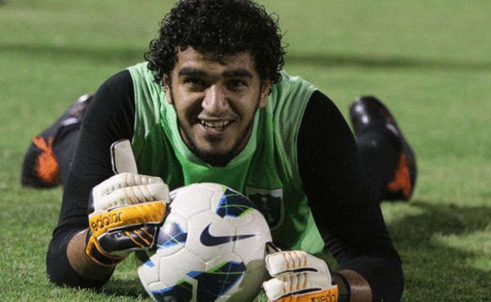 حارس الأهلي في طريقه للزعيم!