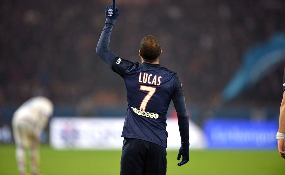 لوكاس مورا يوجه رسالة قوية لادارة  باريس سان جيرمان