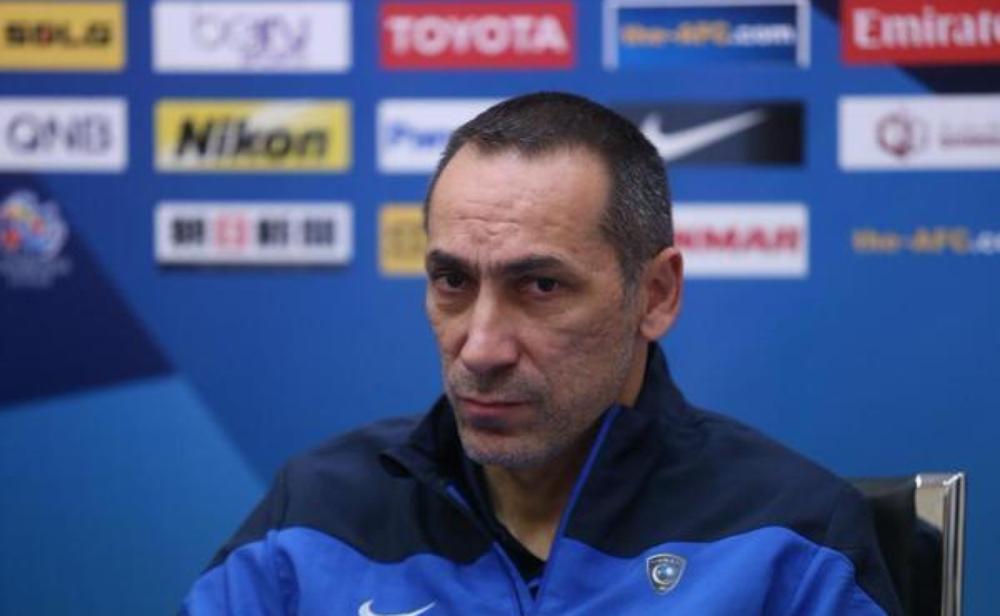 هل ندم الهلاليين على رحيل اليوناني "دونيس"؟