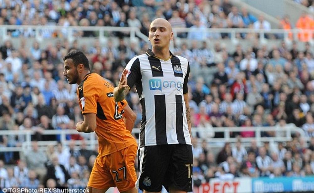 رسميا: مُعاقبة شيلفي بسبب شتمه لدولي مغربي