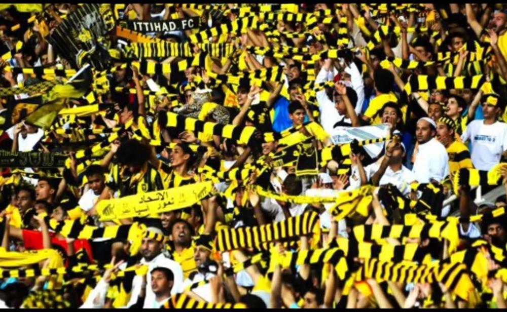 جماهير العميد: المولد خط أحمر