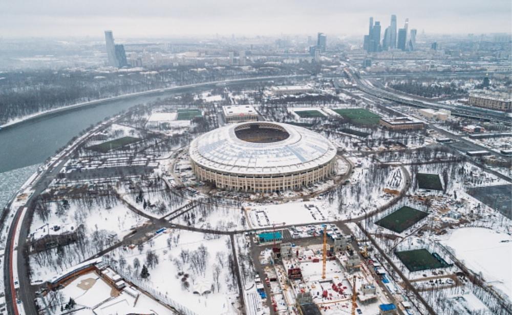 الانتهاء من تركيب مقاعد ملعب نهائي مونديال 2018