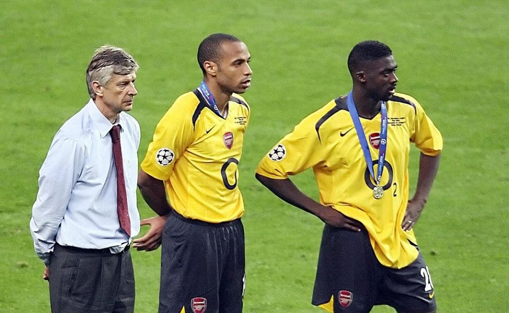 فينغير تمنى لو كانت 'تقنية الفيديو' أمام برشلونة