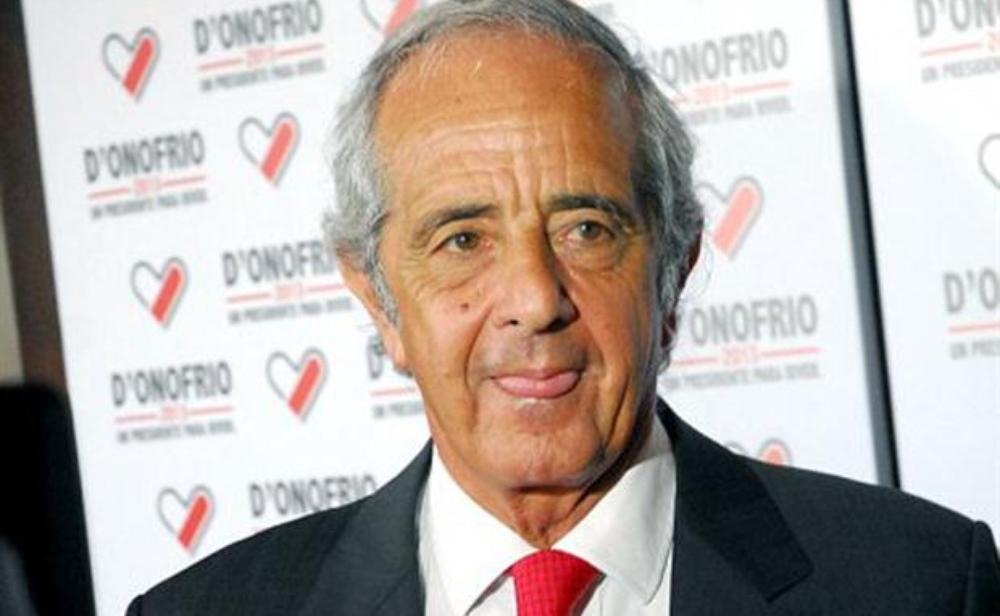 رئيس ريفربليت يتعرض لاعتداء من 4 أشخاص