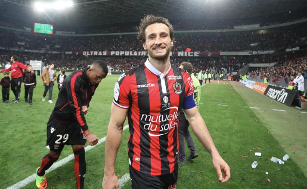 مدافع نيس يجتاز الفحص الطبي مع نادي ملقة