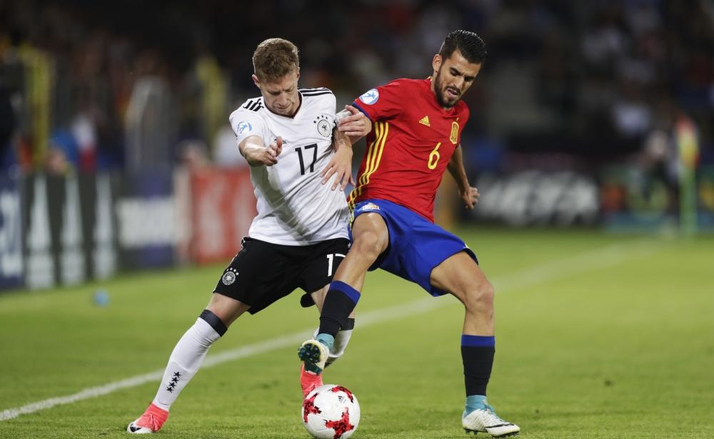 يوفنتوس يدخل على الخط ويزاحم ريال مدريد