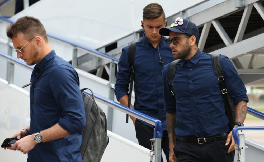 داني ألفيش يتزوج في حفل سري في إبيزا