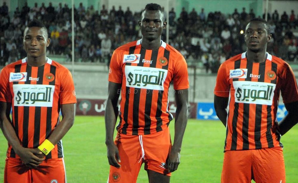 النجم الساحلي يصرف النظر عن التعاقد مع مدافع نهضة بركان