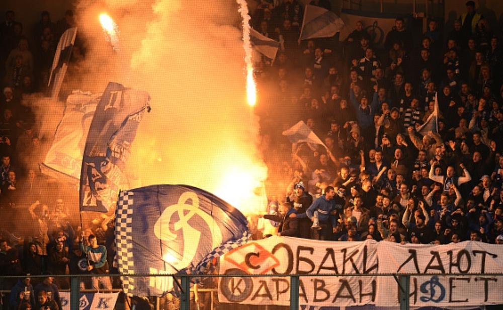 تغريم سبارتاك ودينامو موسكو بسبب تصرفات عنصرية من جماهيرهم