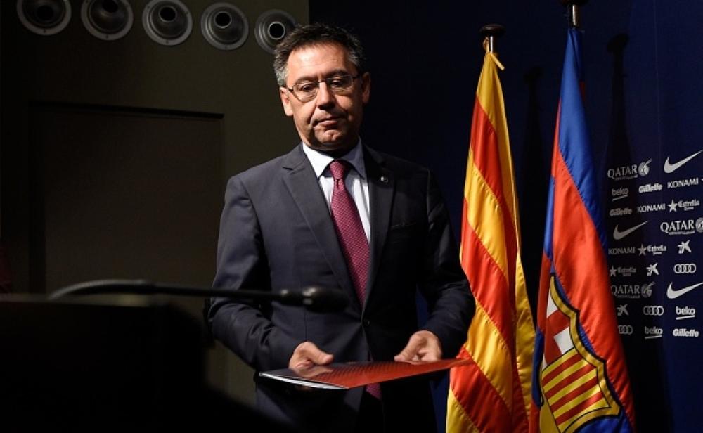 بارتوميو: "سيأتي لاعب في خط الوسط.. هذا مؤكد"