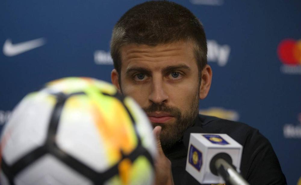 بيكيه: نيمار تائه بين أمرين، المال أو الألقاب؟