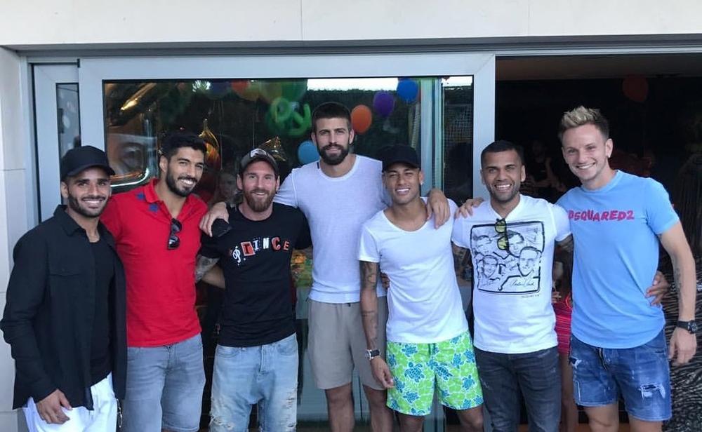 إدارة برشلونة 'غاضبة' من نجومها بسبب نيمار