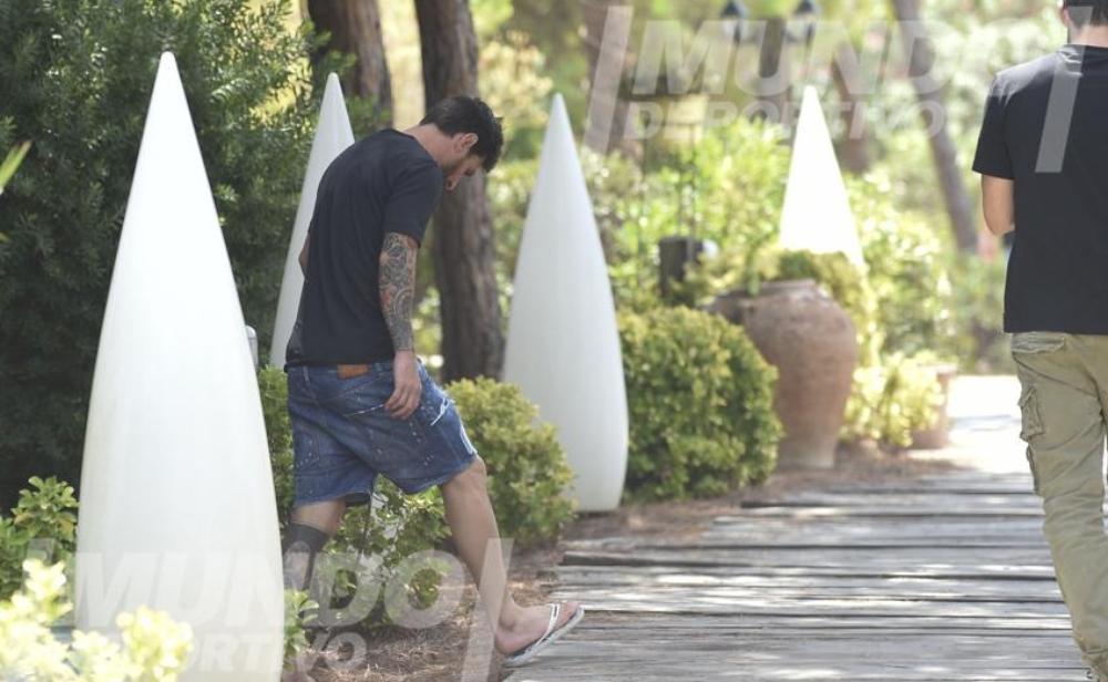 غذاء جماعي للاعبي برشلونة تم فيه التطرق للعديد من المواضيع