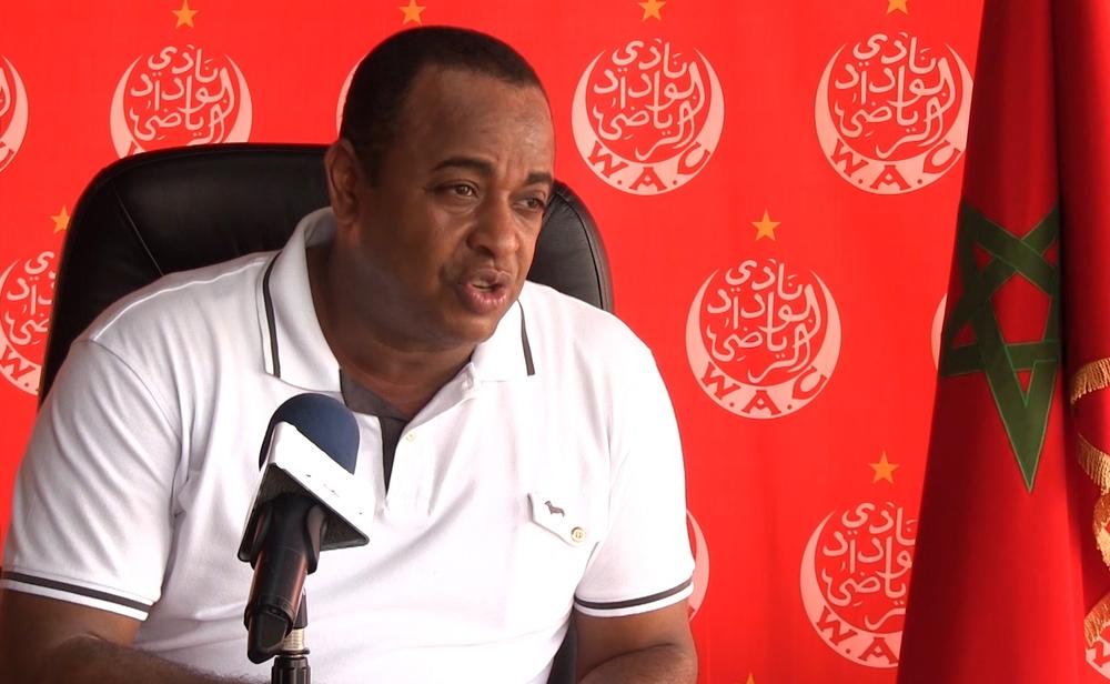 إدارة الوداد تخرج ببلاغ حول مستحقات لاعبي الفريق