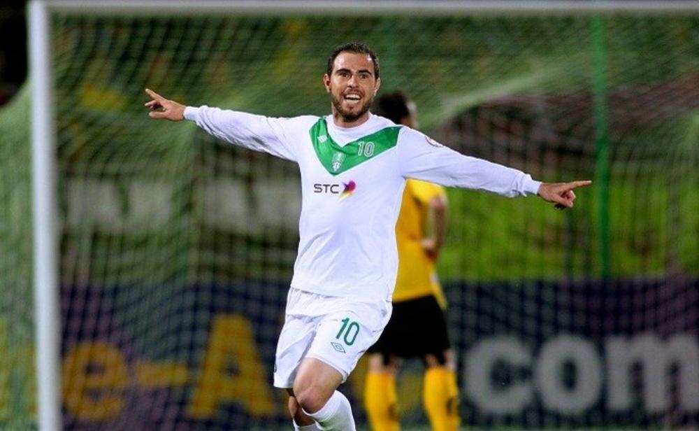 محترف الأهلي السابق يقترب من العودة للسعودية من بوابة الهلال