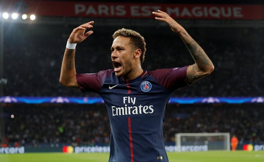 نيمار أغلى لاعب وميسي ثانيا... بينما كريستيانو في مركز مفاجئ وصلاح أمام نجوم كبار!