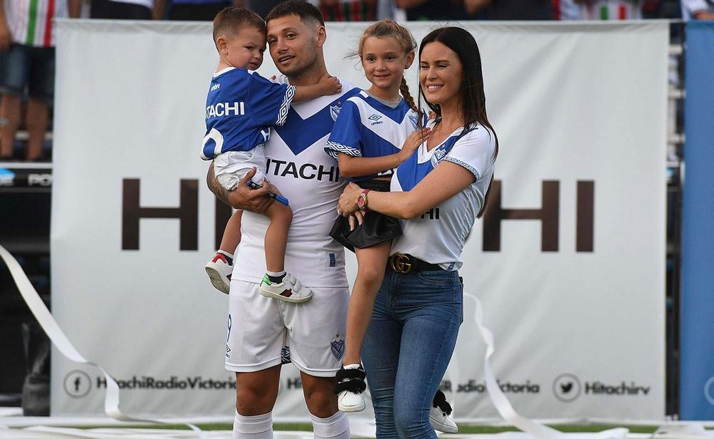 زاراتي يرد على استقبال جماهير فيليز سارسفيلد بالدموع