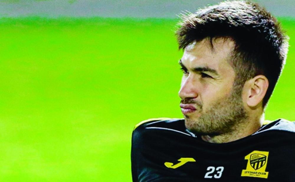 فيلانويفا يقدم وعدًا لجماهير الاتحاد بعد التجديد