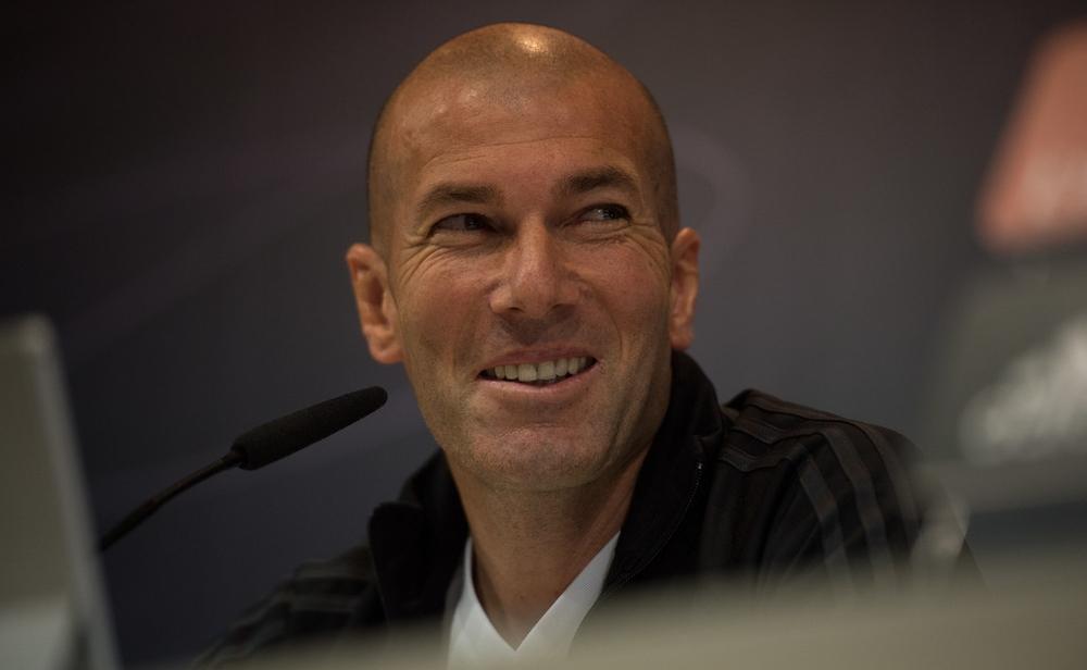 زيدان: كريستيانو؟ لا يهمني عقده ولا أتخيل ريال مدريد من دونه