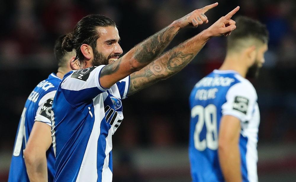 بورتو يستعيد صدارة الدوري البرتغالي بانتصار ساحق