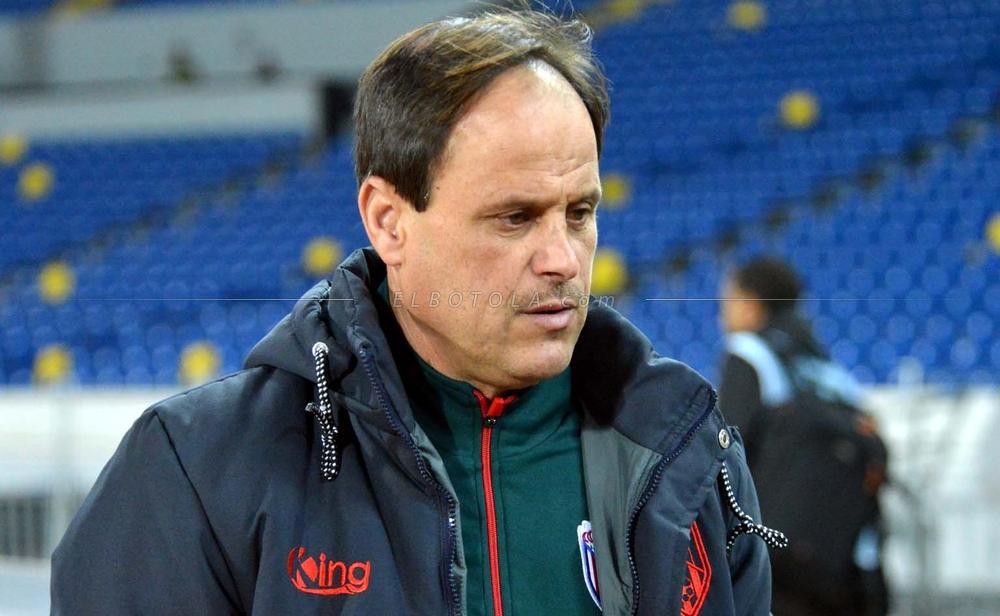 بنحساين:" تعادُل بطعم الفوز أمام فريق الوداد الذي شرّف الكرة المغربية إفريقياً"