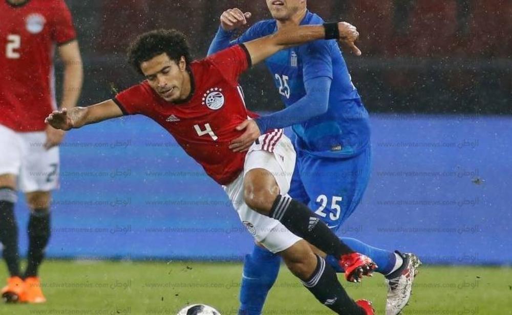 عمر جابر يتعرض لإصابة قوية في لقاء اليونان