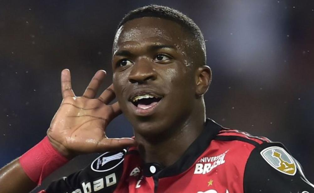 مهاجم ريال مدريد يقود فلامينجو لصدارة الدوري البرازيلي