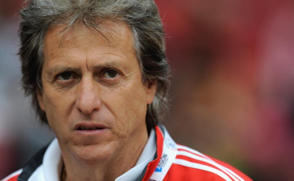 خيسوس يرفض عرضًا مغريًا من أهلي جدة