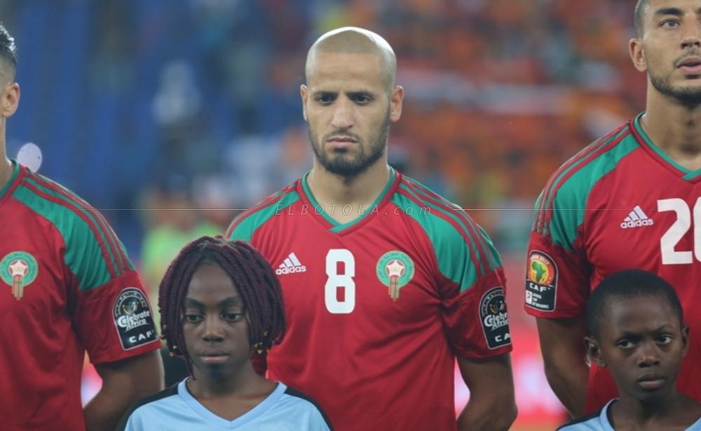 الأحمدي يقضي إجازته بالإمارات قبل كأس العالم