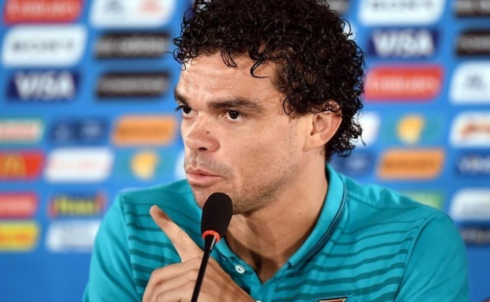 بيبي يستبعد ترشيح البرتغال للفوز بالمونديال