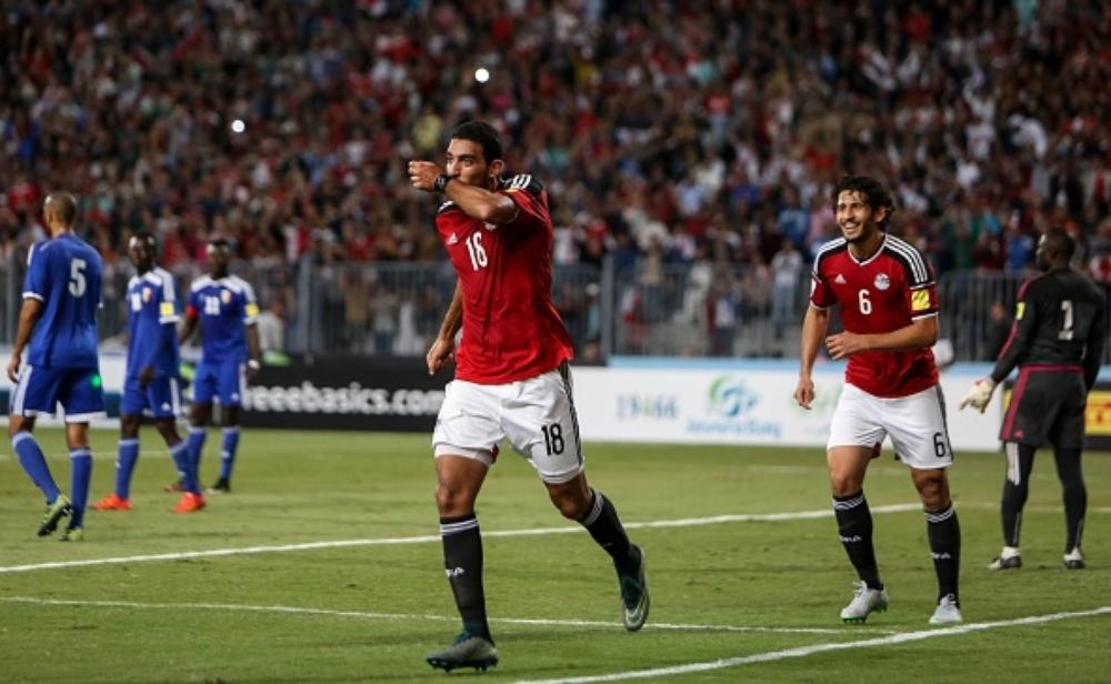 كوبر استبعد “كوكا” خوفًا من مفاجآت جبر وسعد!