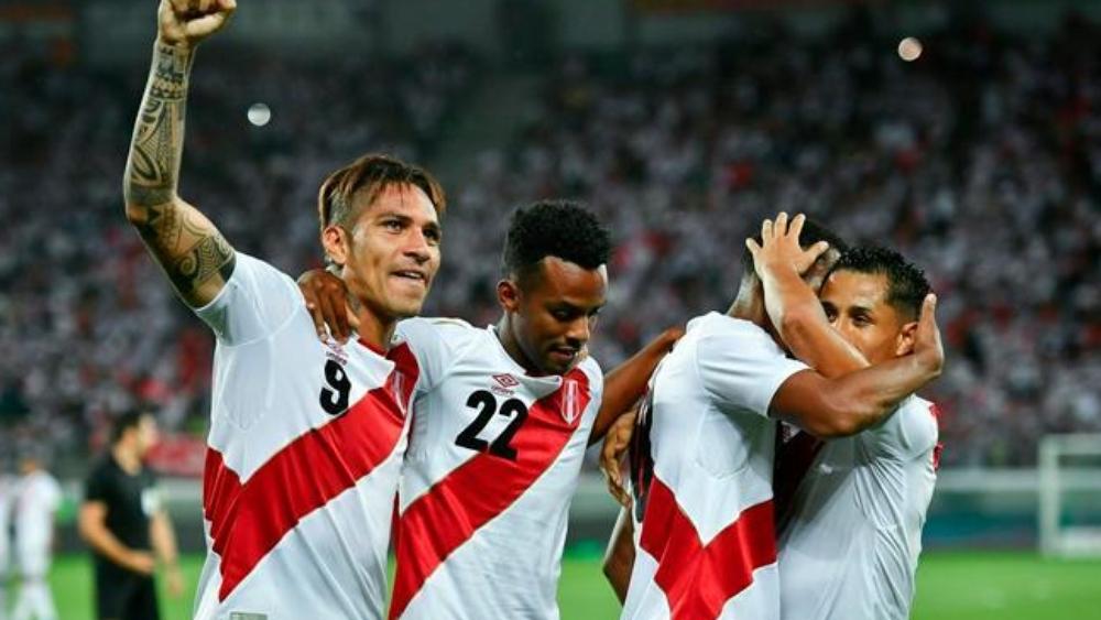 منتخب بيرو يعود للمونديال بعد غياب دام 35 سنة